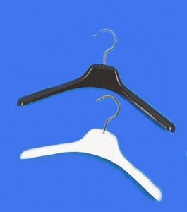 Contoured Shoulder Display Hanger - Plastic Hangers